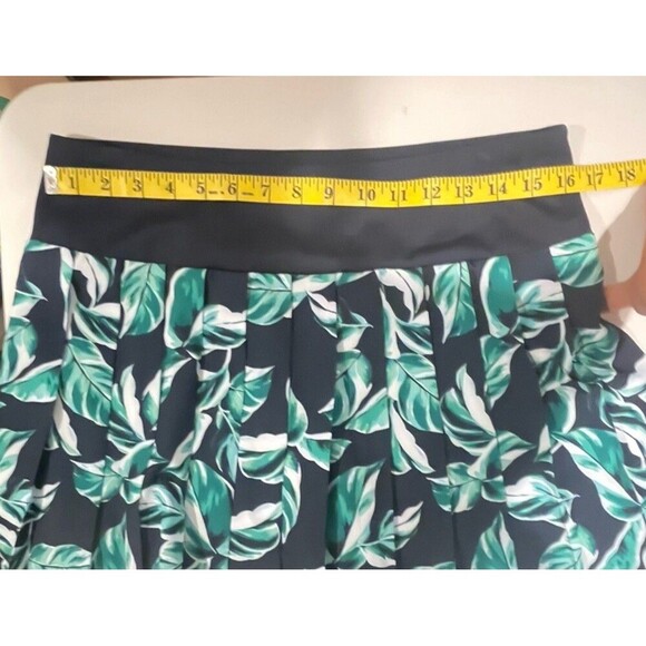 Tommy Bahama Active Skort Women’s M Leaf Print Navy Lined Shorts Pocket Stretch - Picture 7 of 12